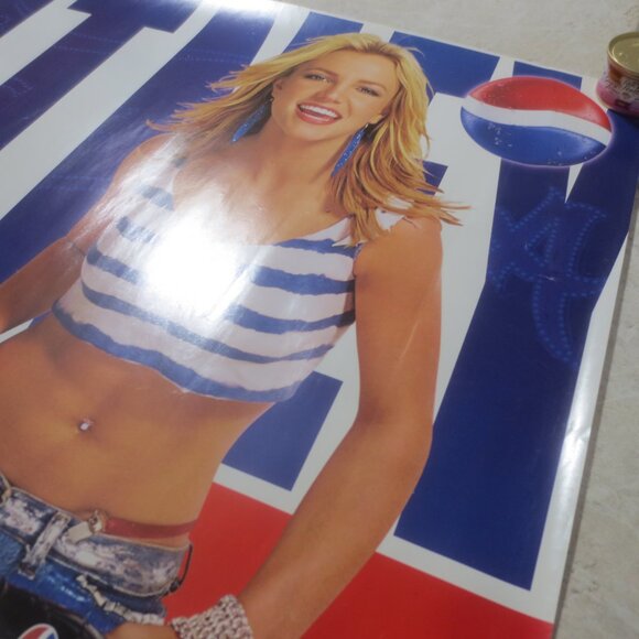 Collectible 2001-2002 Brittany Spears Pepsi Cola World Tour Concert Poster. - Picture 10 of 14
